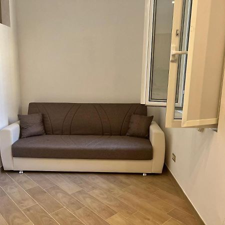A Casa Di Alessandra Milan Bagian luar foto